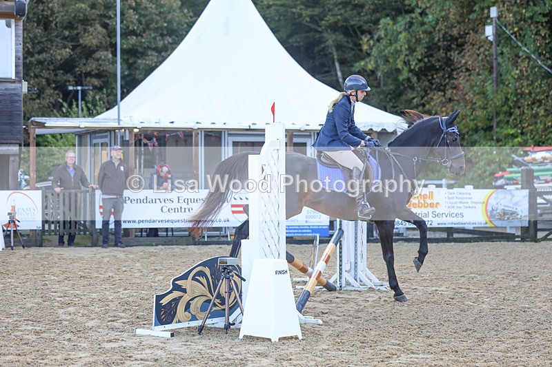 3E7A2291 - Class 2: 50cm Restricted