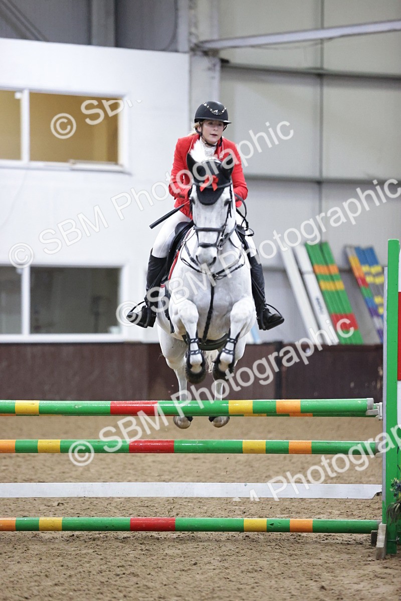 SBM_002022_Class 7 - Senior British Novice - 90cm open - Phoebe