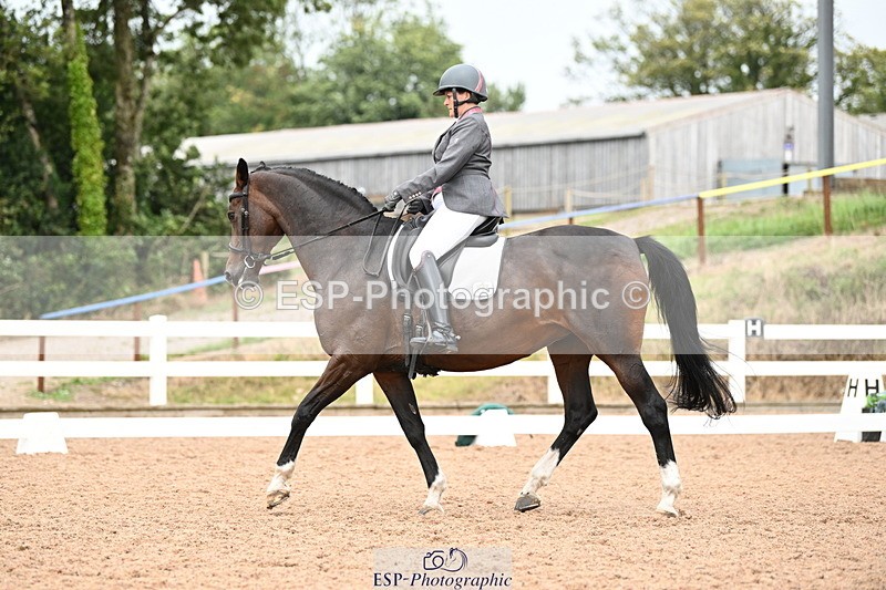 240815A-141128-01968 - 295-Zara.Bassett-Croon.Gravin