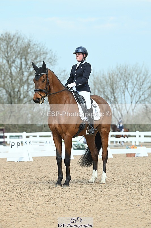 250403-103121-01417 - 036-Abbie.Newbury-Seagry.Viceroy