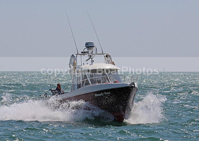 130526 SIMPLY RED WT7A5718 - Motorboats - Hardtop