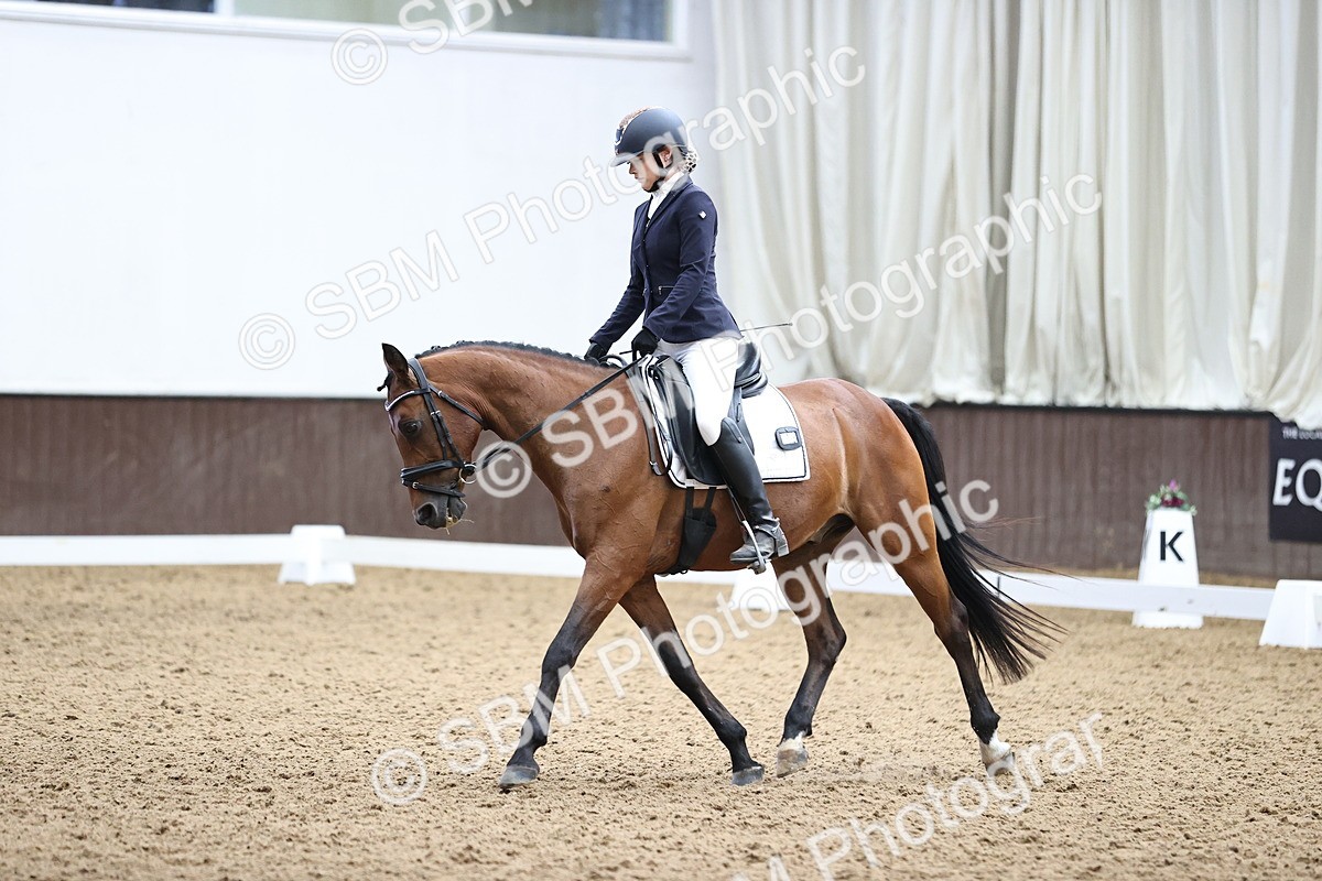 SBM_001423 - Novice 4 - 11.15-13.22