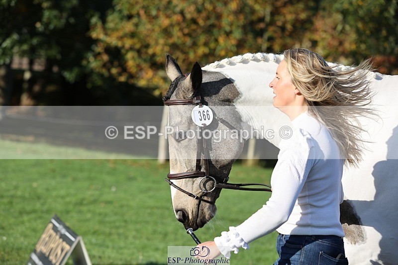 241027-091011-15085 - 366-Chloe.Robinson-BRACKENSPA'S.KEEP.A.SECRET