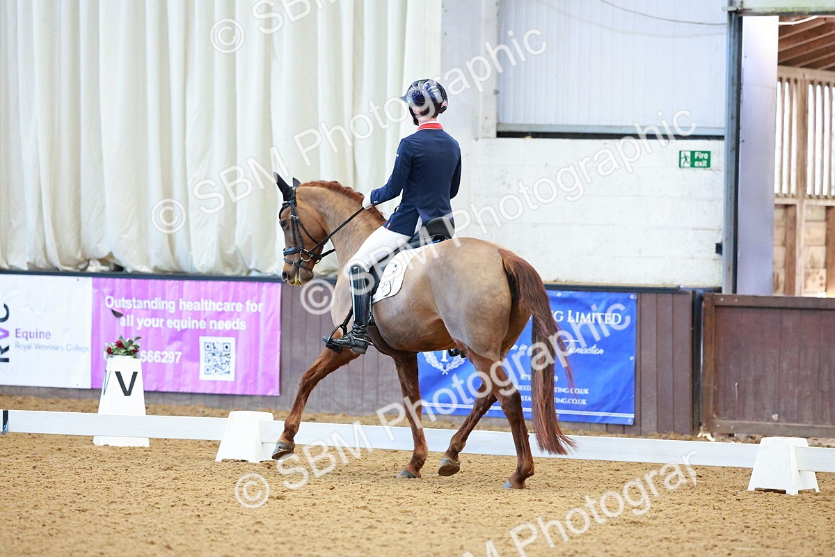 SBM_001313 - Class 18-15-16-22 - Elementary 5 Novice 5-Novice 6