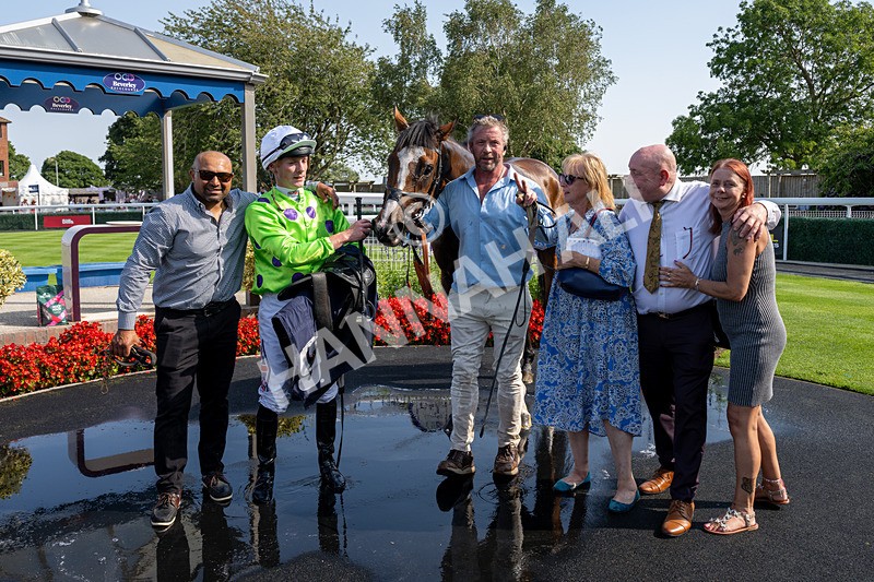 130826-Race 4-Shazani-8449 - Race 4 15.45pm Connexin Super Fast Sprint Handicap