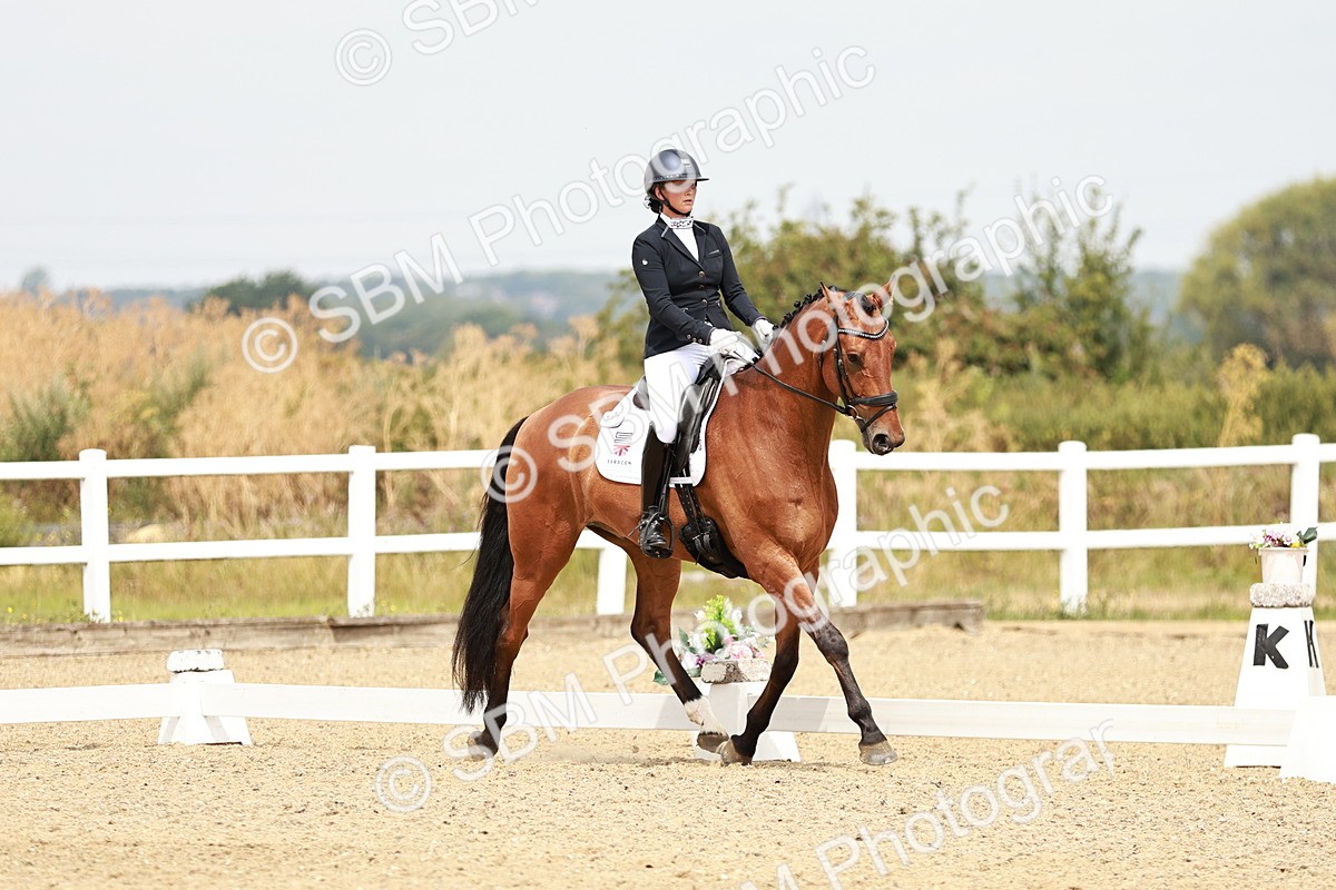 SBM_003027 - Class 6 - Novice 6 Silver - 11.34-12.20