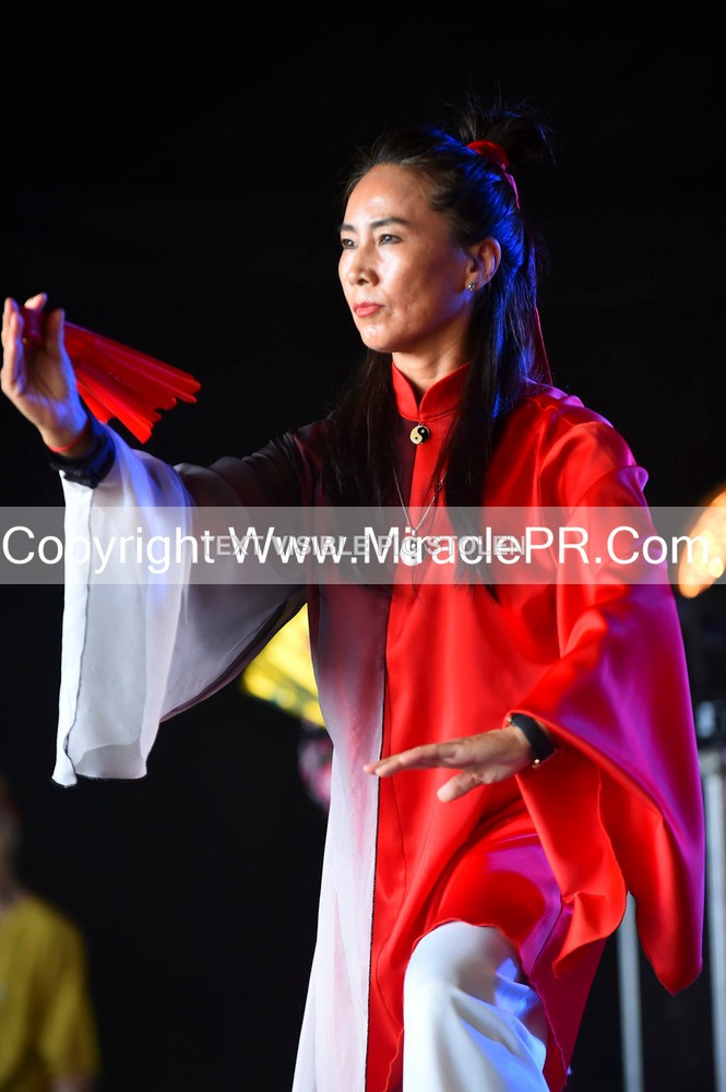 SH4_1705 - Tai Chi with Lisa Kay.