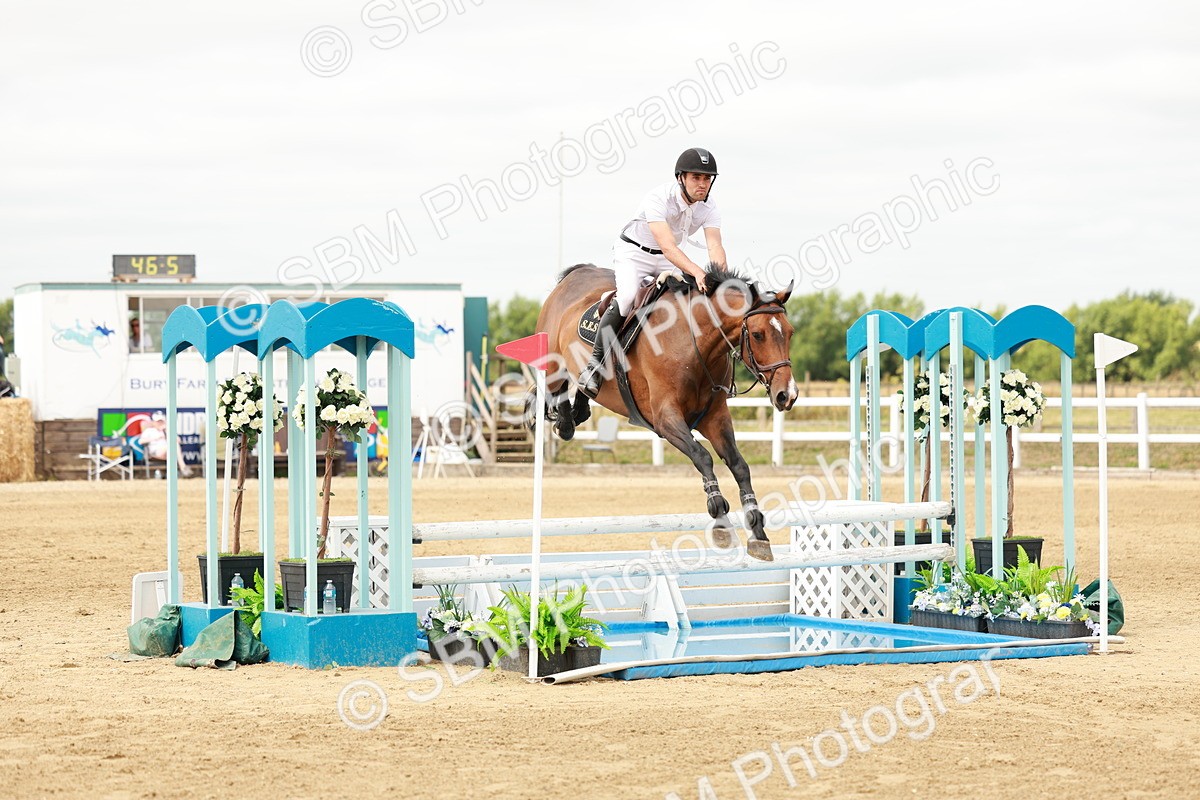 SBM_017351 - Class 21 - Senior Newcomers Championship 2d Rd
