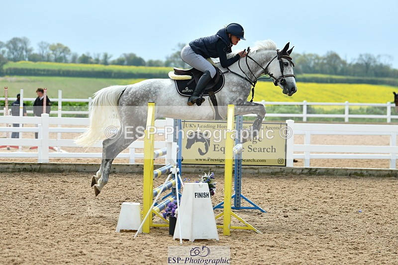 230504A-131407-01829 - Cls 4 95cm Amateur Quali