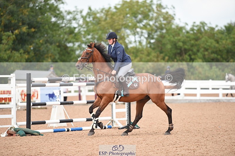 230902A-122124-00999 - Cls 9 1.10m Amateur Quali