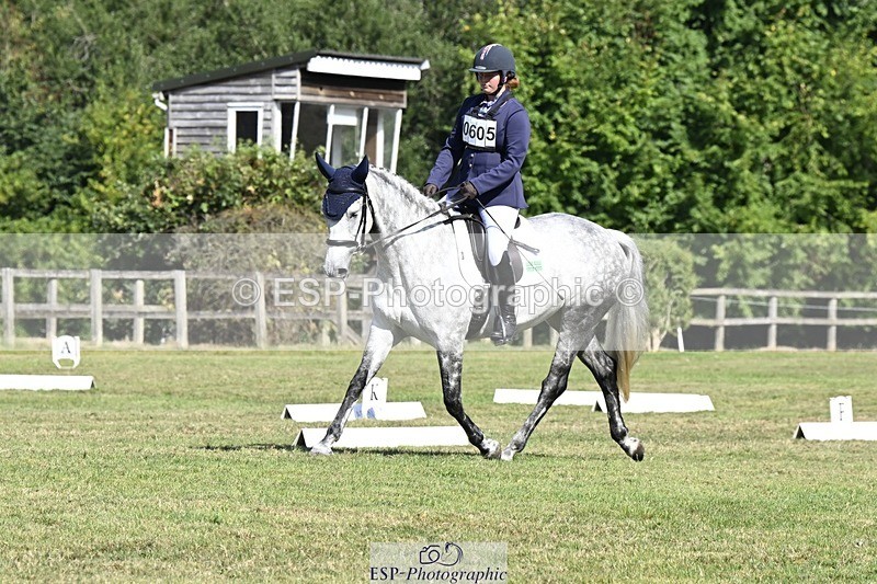 250822A-104325-20411 - DR 10.00 to 11.00