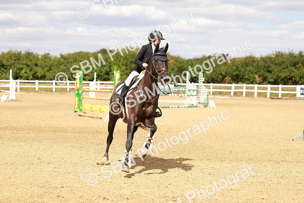 SBM_006604 - Class 4 - Senior British Newcomers - 1.10m