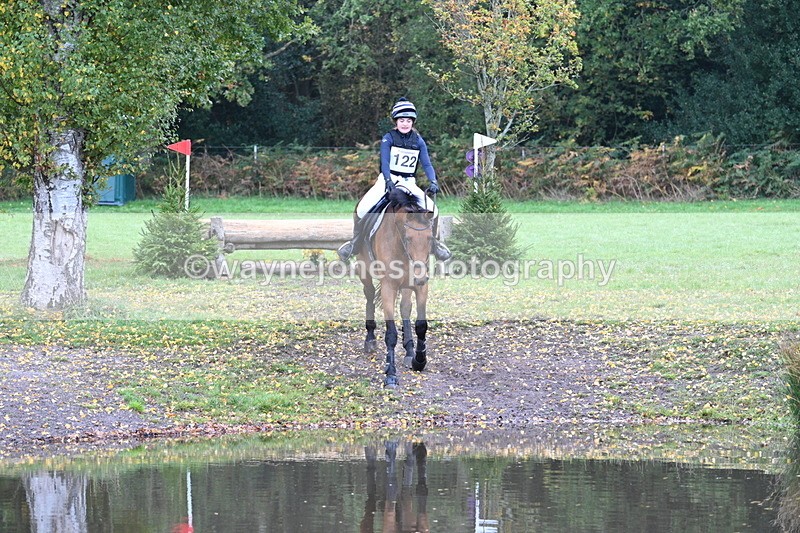 WJ7_3042 - Time 10:47 to 11:11 at the water