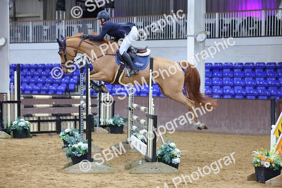1I0A4968 - Class 9 - Senior Newcomers/ 1.10m Open