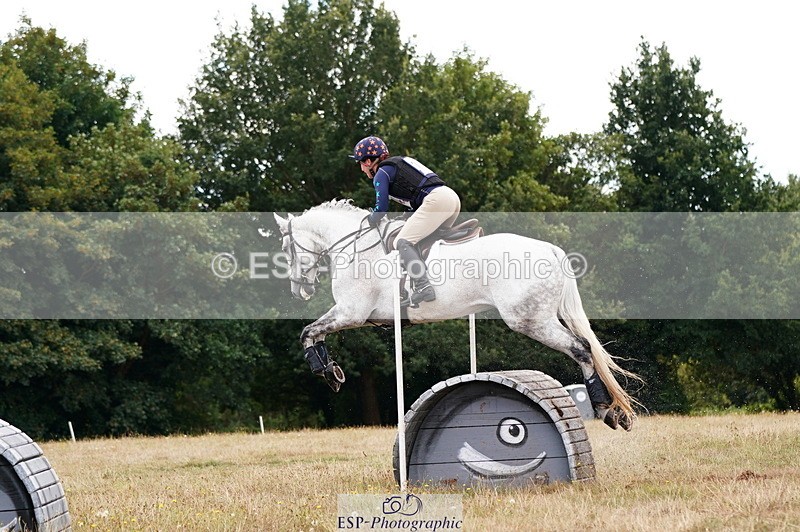 250802A-122024-03966 - C-124-Janine.Paterson-MACHAS.GREY