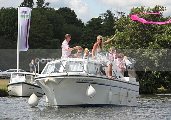 090703 THE FISHERMAN IMG_7179 - HENLEY REGATTA FRIDAY 3rd JULY 2009