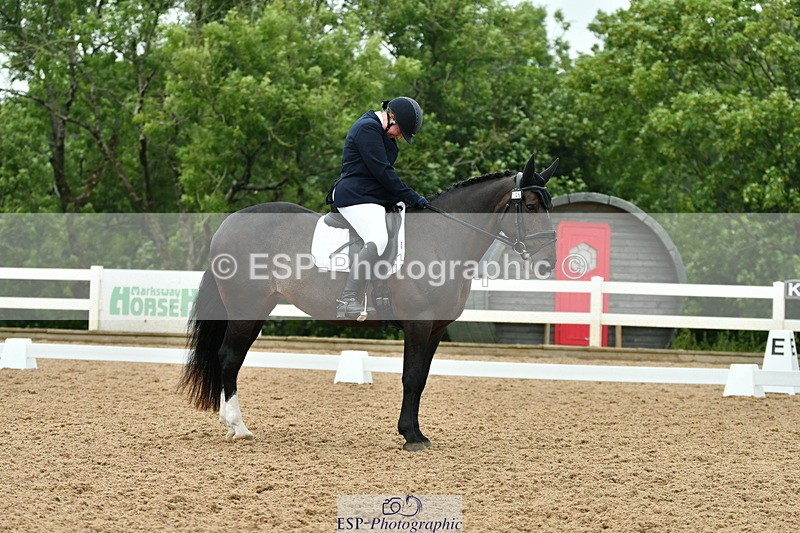 230708A-120221-01250 - Novice 23