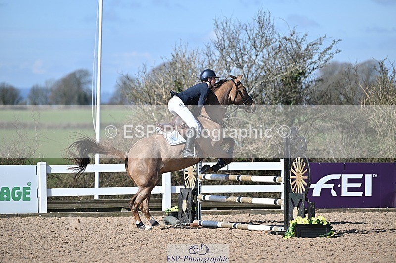 250314-113944-00368 - Cls 2 British Novice and 90cm