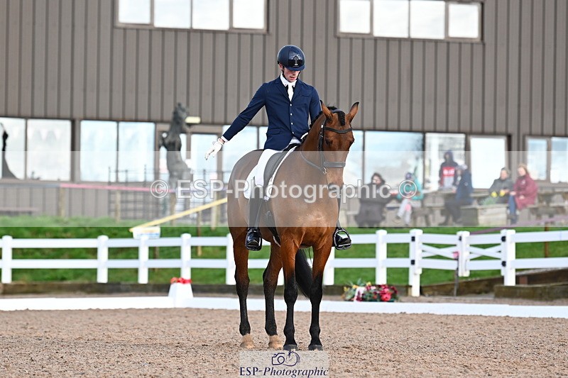 240218A-113245-06353 - 261-Angus.Corrie.Deane-Borlandeaux