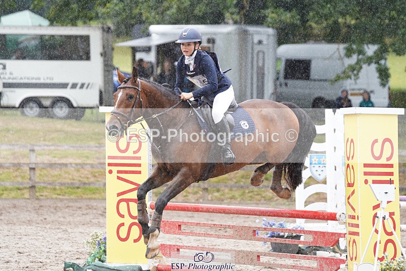 240824X-122412-24014 - 80cm Round 1 12.00 to 13.00