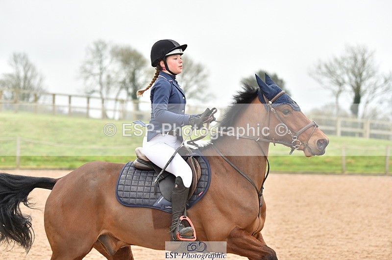 240331A-104620-00499 - 90cm First Round