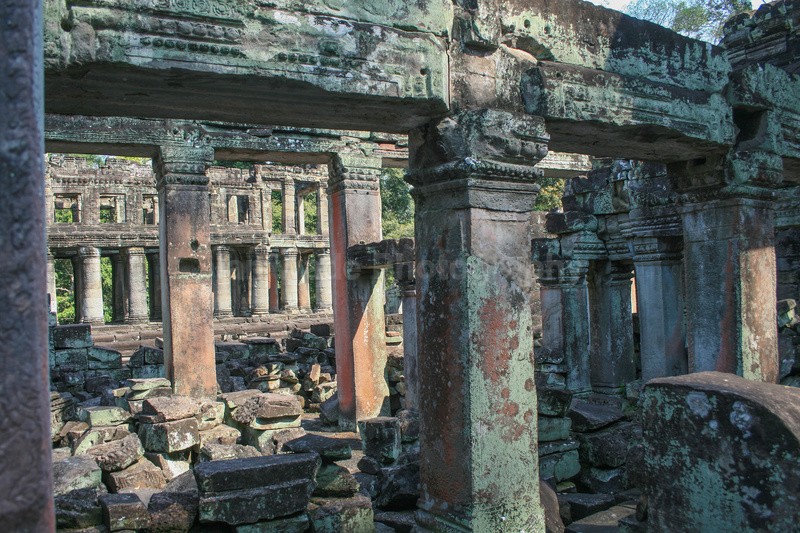 Ankor Wat building complex - Cambodia - People, Places and Wildlife