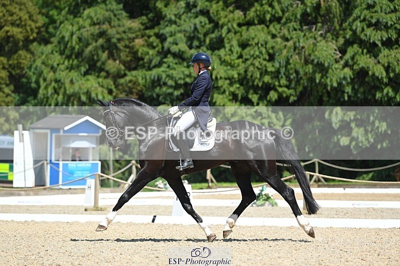 230526-135740-06869 - 480-FLOW_7-Mollie_Summerland-DR