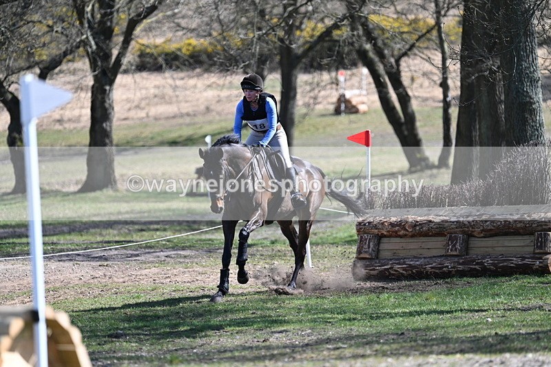 WJ7_1200 - XC Time 13:29 to 13:34