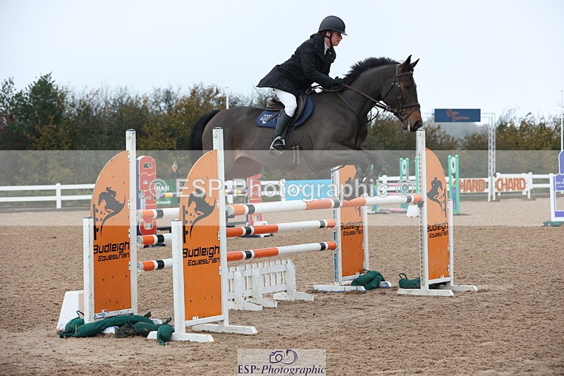 231112A-134943-04676 - Cls 20 Newcomers & 1.10m Open