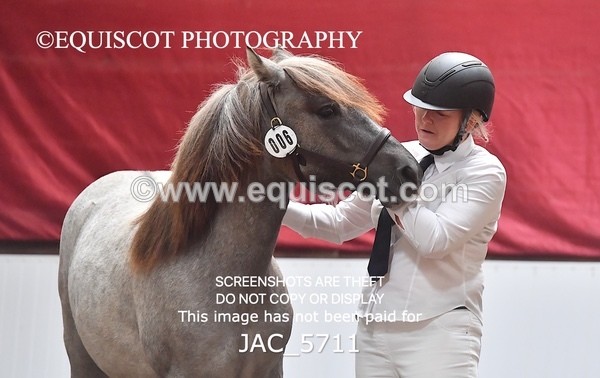 JAC_5711 - 6 Glenmuir Niamh