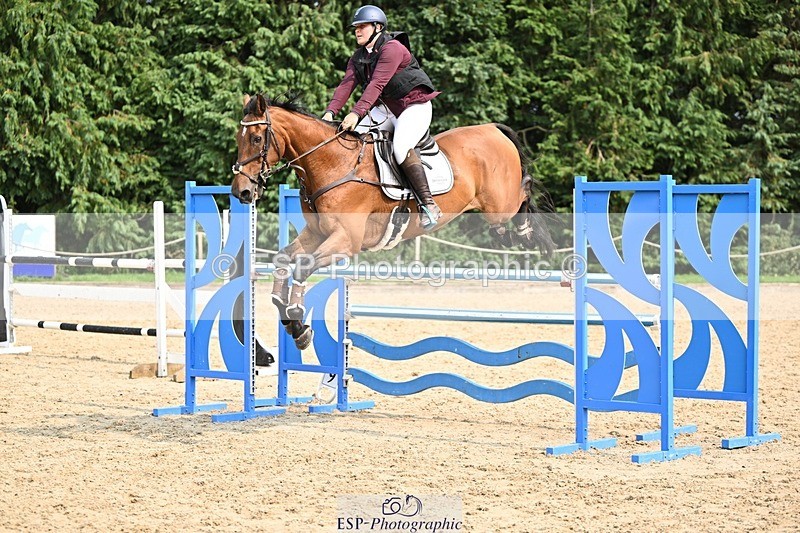 240818-152412-05195 - Cls 12A Snr Foxhunter & 1.20m Open