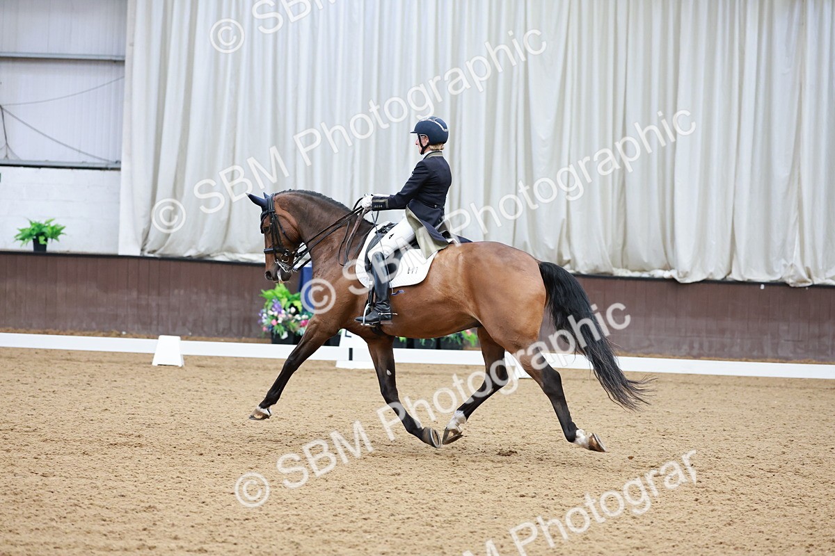 SBM_015906 - Class 5 - FEI INT II - 15.48-17.00