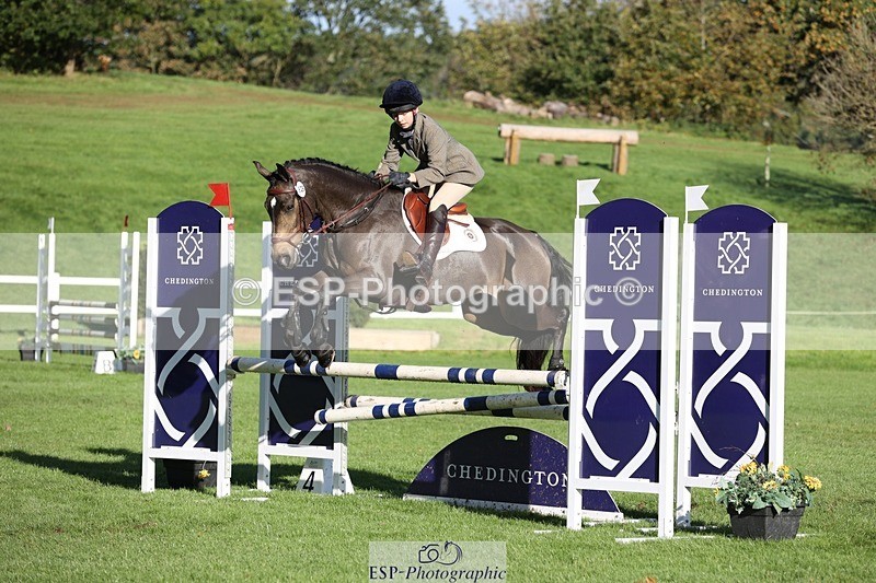 231022-102146-24476 - 629-DP.UK.DUN.SURPRISE-Isla.Kitson-TrotUp+SJ