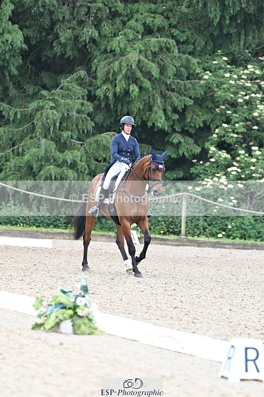 260528A-111549-03582 - G-710-Alexandra.Knowles