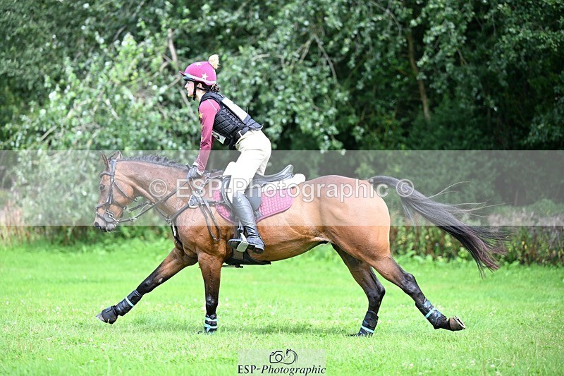 240803-145728-07692 - 173-Grace_Tucker-UPDOWN_DAI