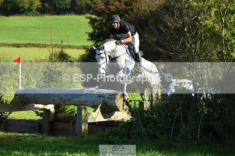 231022-112808-25846 - 252-A.LUCKY.STRIKE-Toby.Roach-XC