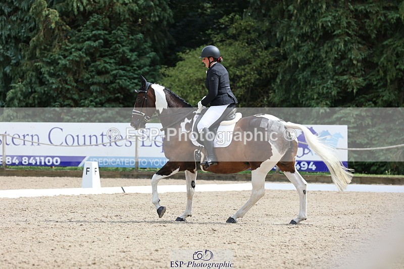 250718A-154251-02659 - 167-Leanne.Pike-Summerhill.orchard