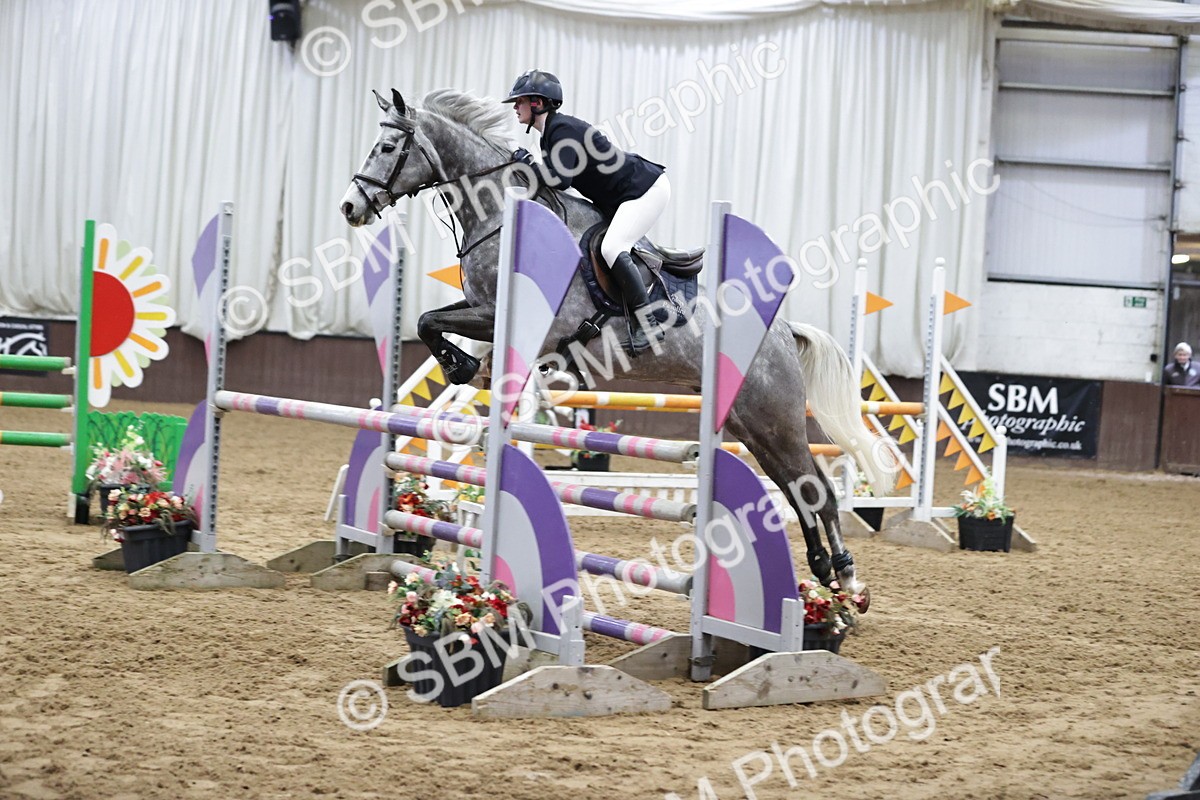 SBM_000925 - Class 3 - Nupafeed Supplements Senior Discovery/ 1m Open