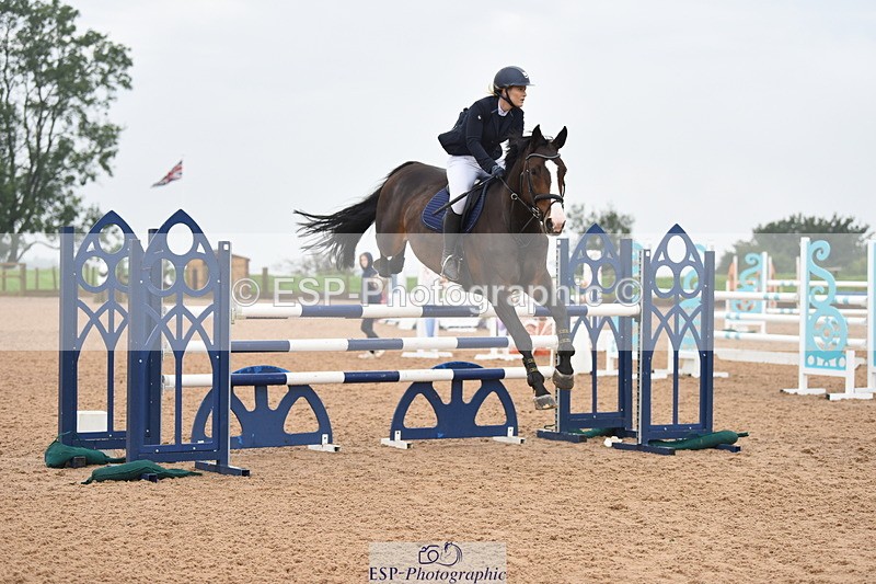 230916A-105348-03940 - Cls 14 Snr Foxhunter