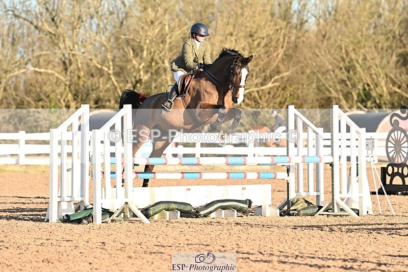241208-093721-01524 - Cls 18 Bliss of London Novice Champ Q