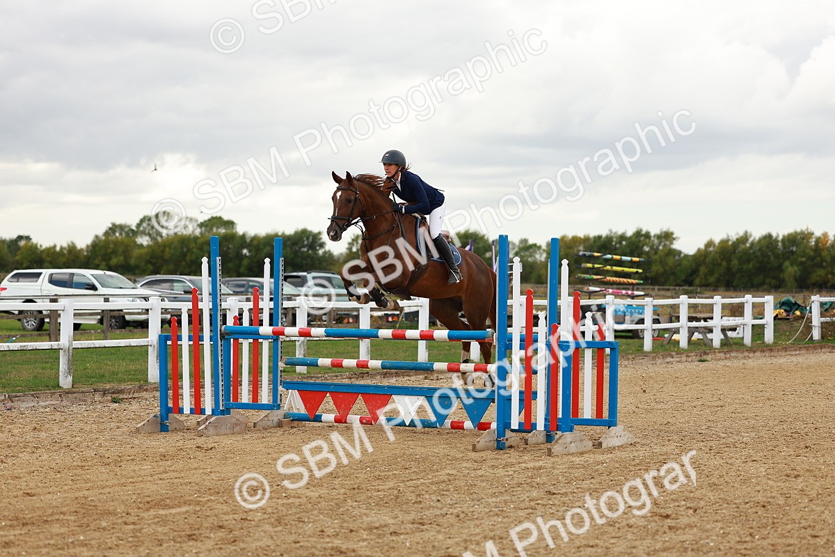 SBM_001417 - Class 4 - Senior Newcomers - 1.10m