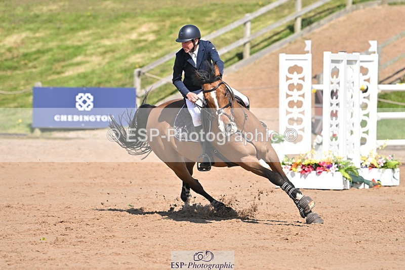 240420A-144836-11836 - Cls 7, 2 Star Medium Tour 1.35m