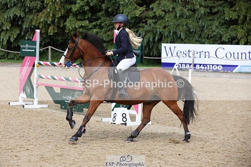 230618-155524-13332 - Cls 21 128cm HOYS 2nd Round