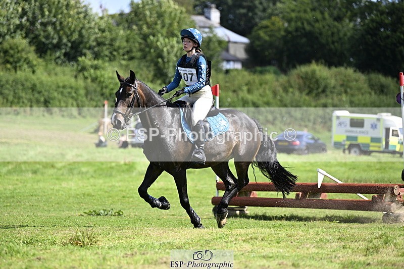 240811A-105354-01261 - 107-