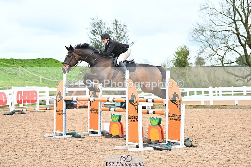240501A-145049-01167 - Cls 8 Snr Foxhunter and 1.20m Open