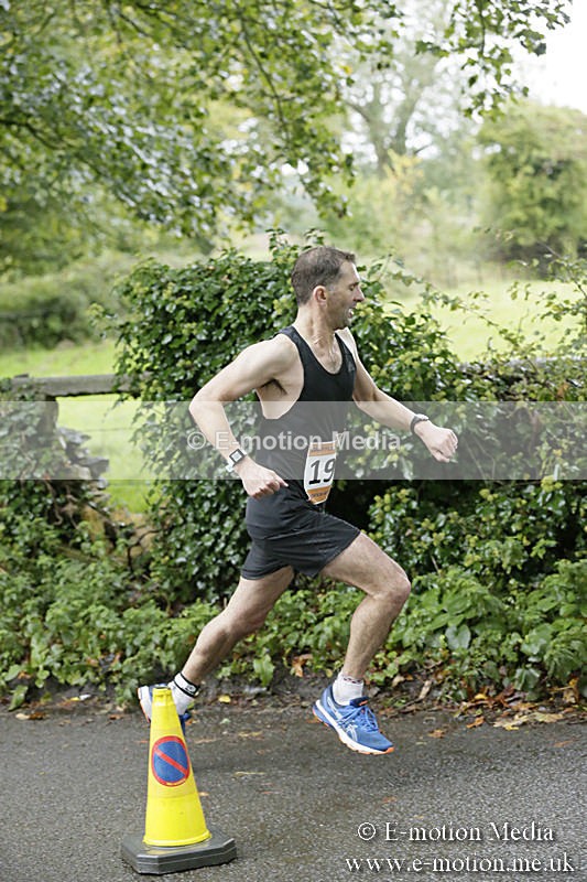 CAD131019-0598 - Cadence Events Grittleton 10km 13/10/19