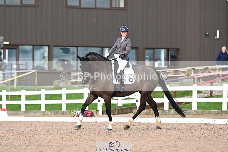 240218A-152520-09090 - 243-Lucy.Baker-Last.Dancer