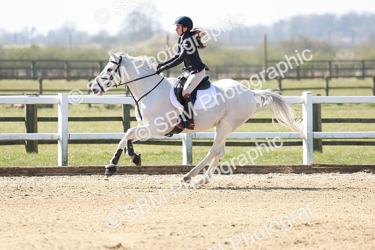 SBM_003899 - Class 16 - Senior 1.05m