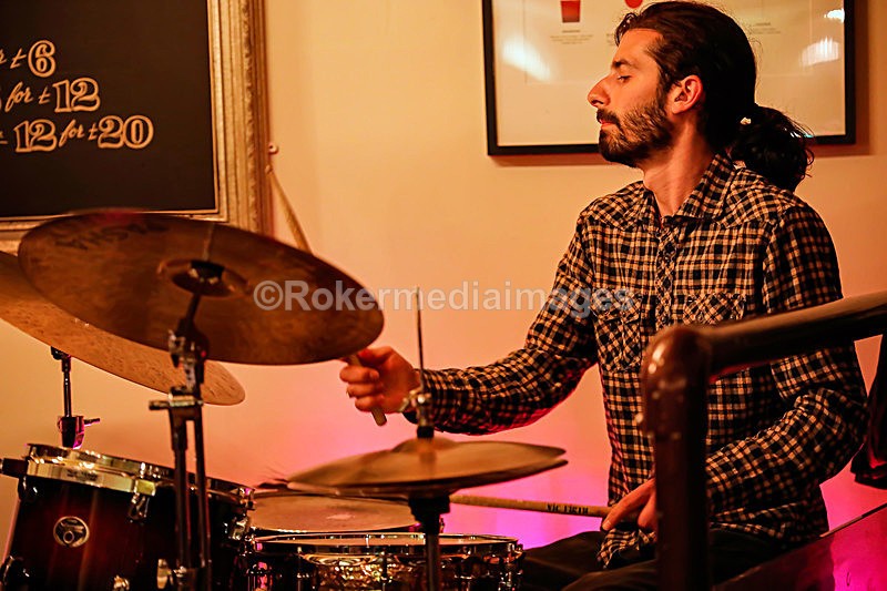  - BEN THOMAS & DAVIDE LOGIRI TRIO