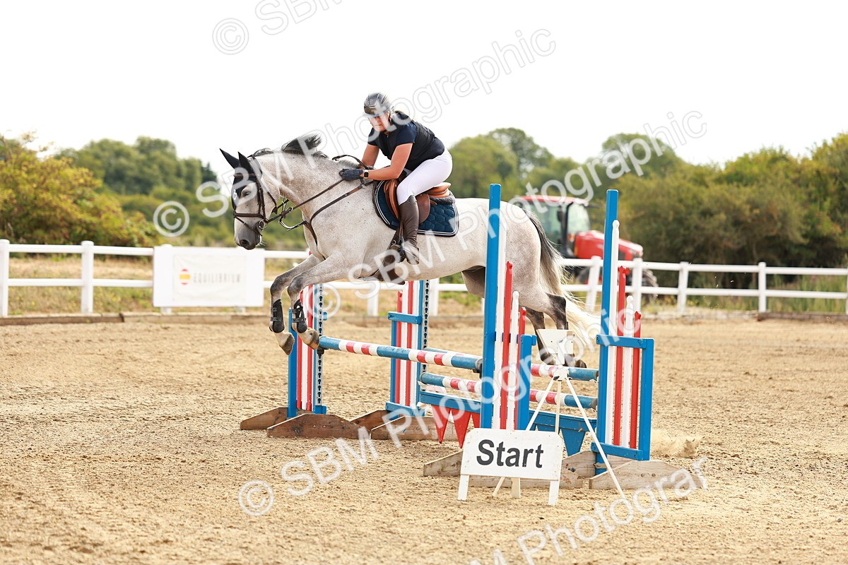SBM_001972 - Class 8 - Clear Round